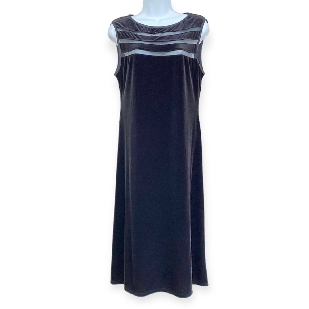 Black Velvet Sleeveless LBD Cocktail Dress Size 10 Goth Minimalist Modest